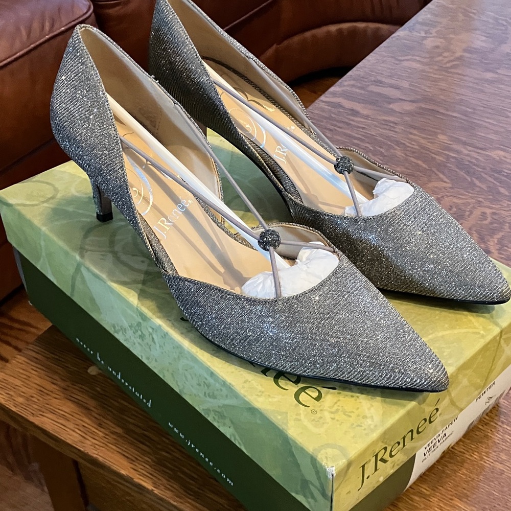 J.Renee Sparkling Silver Women's Heels 8.5 medium Veeva